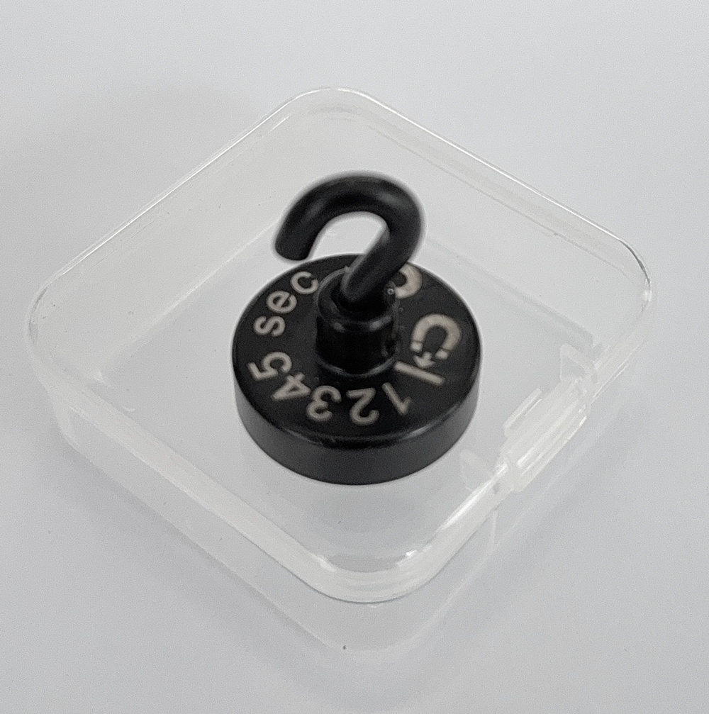 LMT - Magneet voor Luna naamschild – Montage en Demontage LMT - Magneet voor Luna naamschild – Montage en Demontage